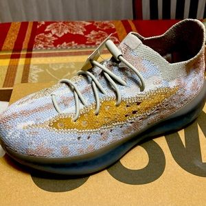 The Yeezy Boost 380 Kids ‘Pepper' Unisex.                   US 2.5